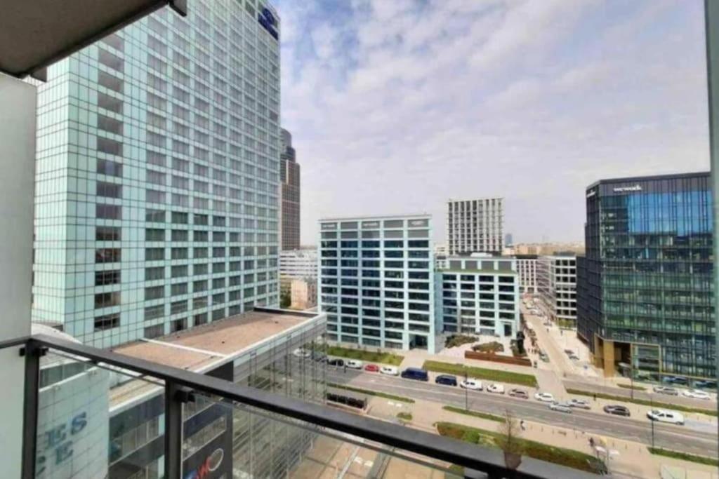 Apartment - Great Location - One Bedroom - Platinum Towers *