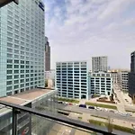 Central Warsaw Apartment - Great Location - One Bedroom Apartment - Platinum Towers